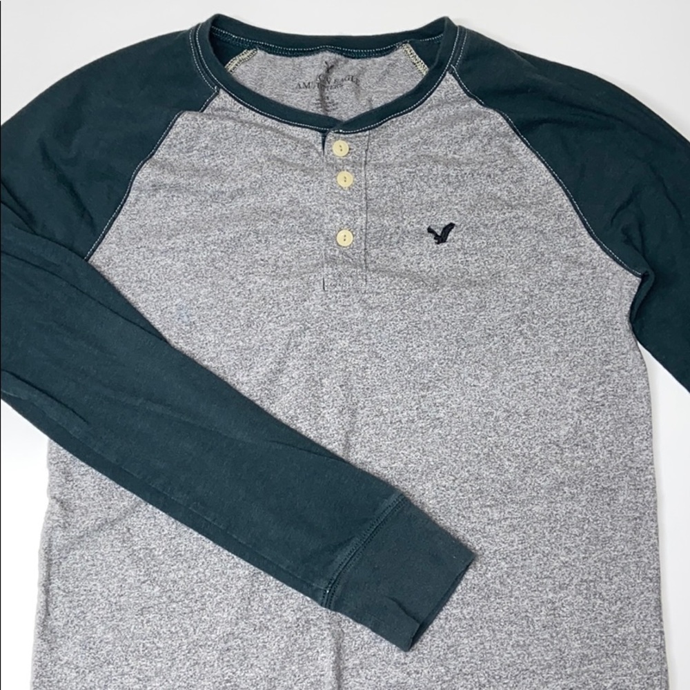 American eagle long sleeve